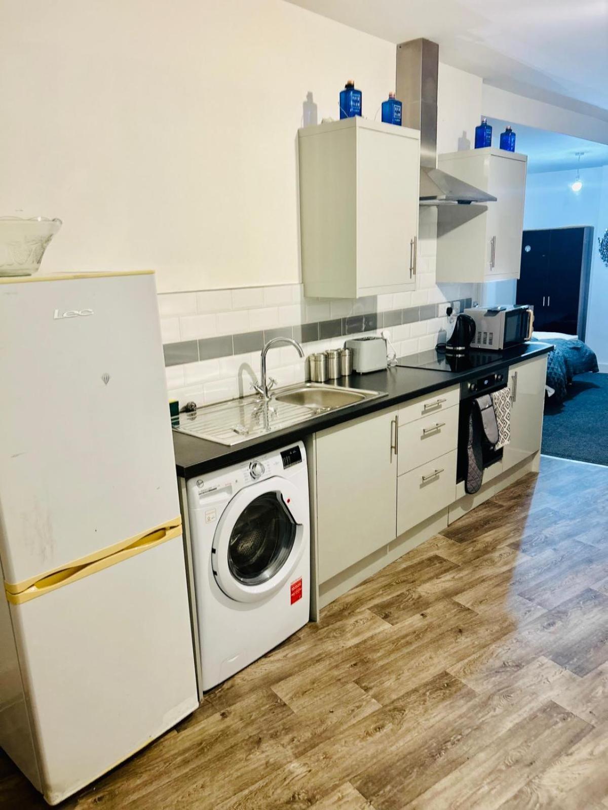 Studio Flat In 동커스터 외부 사진